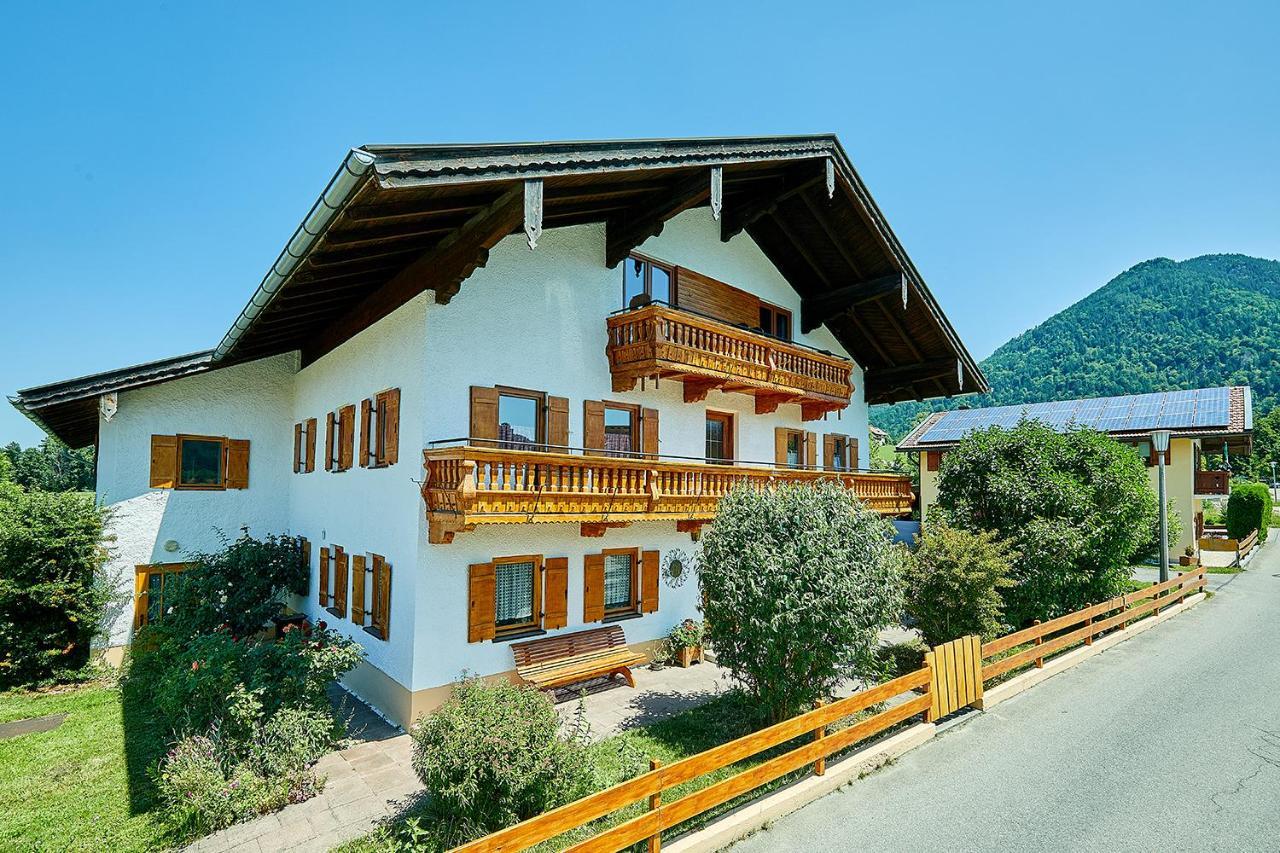 Chiemgauferienwohnungen - Stierschneiderhof Unterwoessen Exterior photo